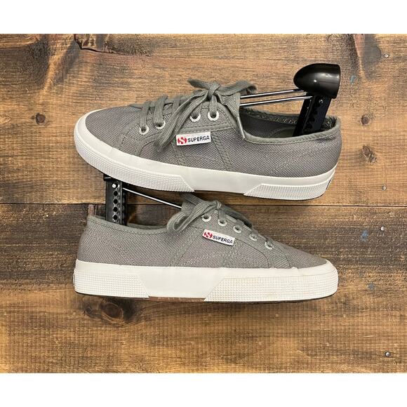 Womens Superga S000010 Canvas Sneakers Size 7 GreenWhite - Picture 1 of 6